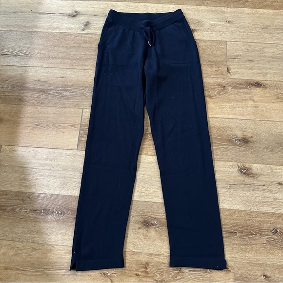 Quince Womens 100% Mongolian Cashmere 2.0 Straight Leg Pants True Navy Sz S NWOT - Picture 2 of 10